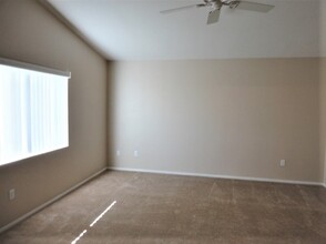 7280 Mosaic Terrace St in Las Vegas, NV - Building Photo - Building Photo