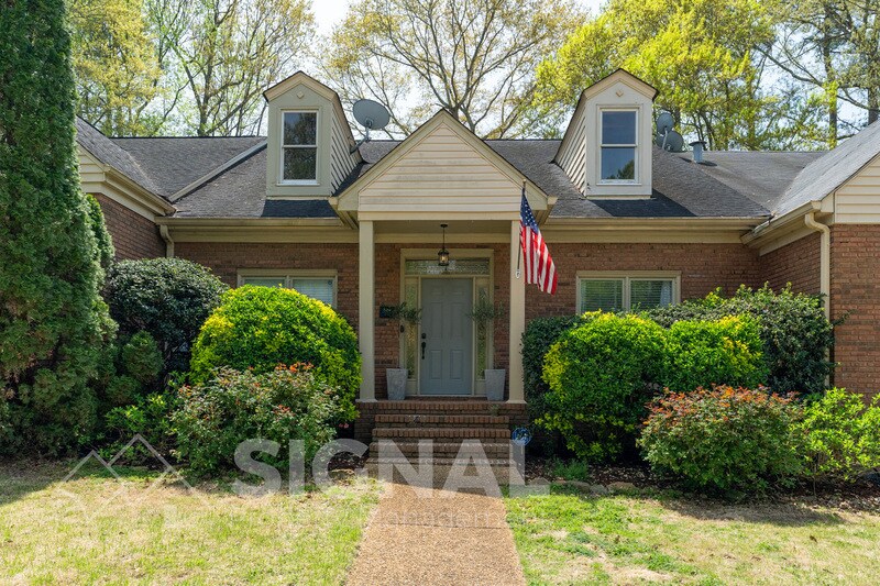 709 Stonewall Dr in Irondale, AL - Building Photo