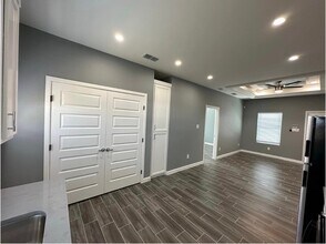 2922 W Driftwood St in Edinburg, TX - Building Photo - Building Photo