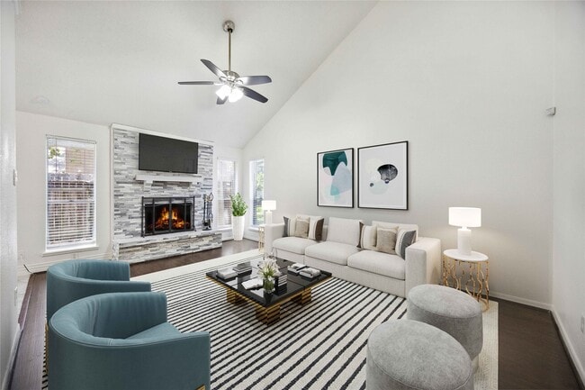 property at 13895 Hollowgreen Dr