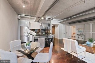 916 G St NW in Washington, DC - Building Photo