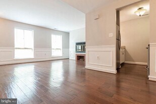 16 Andrew Pl in Baltimore, MD - Building Photo