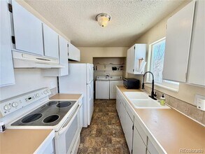 811 S Chestnut St in Elizabeth, CO - Building Photo - Building Photo