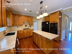 1240 Downyshire Dr in Lawrenceville, GA - Building Photo - Building Photo
