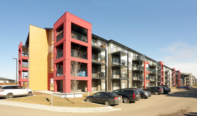 344 Windermere Rd NW in Edmonton, AB - Building Photo - Primary Photo