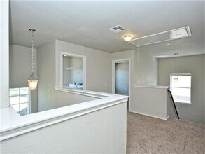 10933 Reliance Creek Dr in Austin, TX - Building Photo - Building Photo
