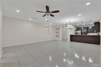 1441 Ozark Ave in McAllen, TX - Building Photo - Building Photo