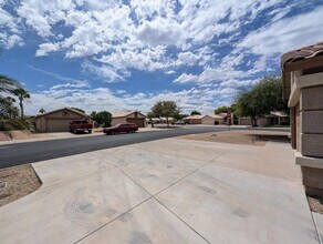 15746 W Elm St in Surprise, AZ - Building Photo - Building Photo