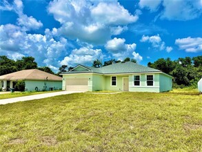 2645 SW 155th Ln in Ocala, FL - Foto de edificio - Building Photo