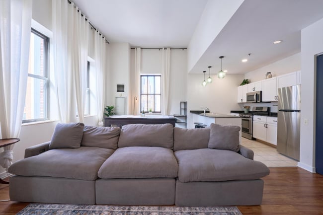 5 N Wabash Ave in Chicago, IL - Building Photo - Building Photo