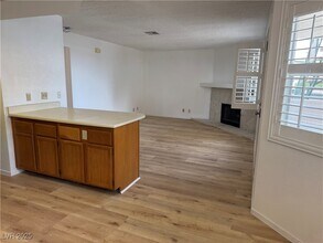 7933 Decker Canyon Dr in Las Vegas, NV - Building Photo - Building Photo