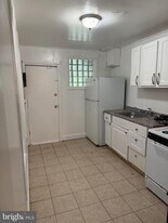 1227 W Saratoga St in Baltimore, MD - Building Photo