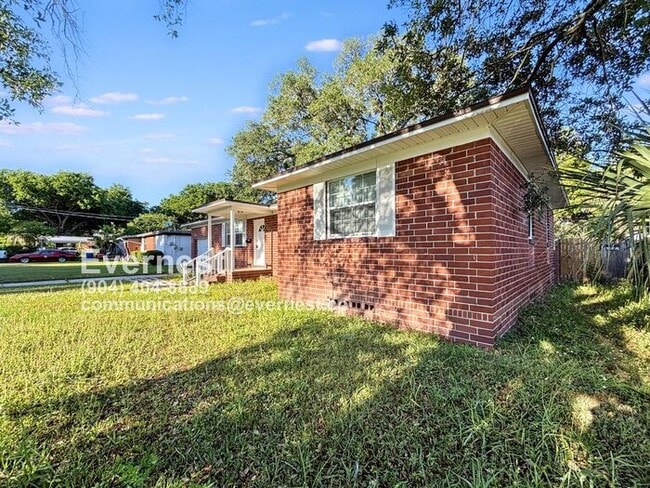 2527 Blueberry Ln in Jacksonville, FL - Building Photo - Building Photo