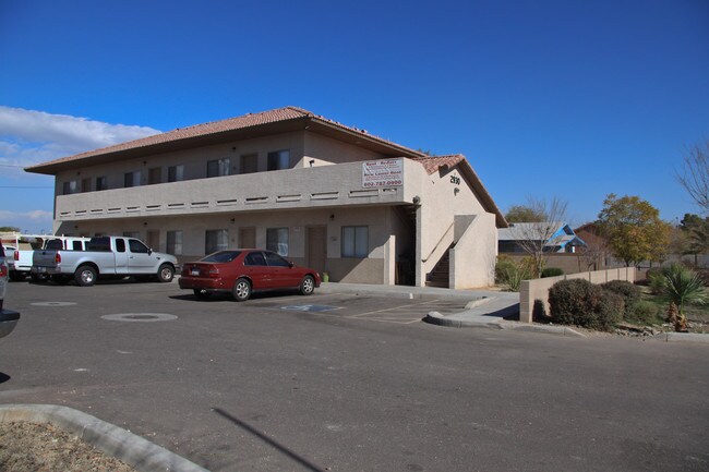 2930 E Beck Ln in Phoenix, AZ - Foto de edificio - Building Photo