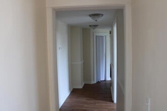 292 Main St in Amsterdam, NY - Building Photo - Building Photo