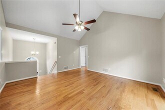 19 Piedmont Ln in Cartersville, GA - Building Photo - Building Photo