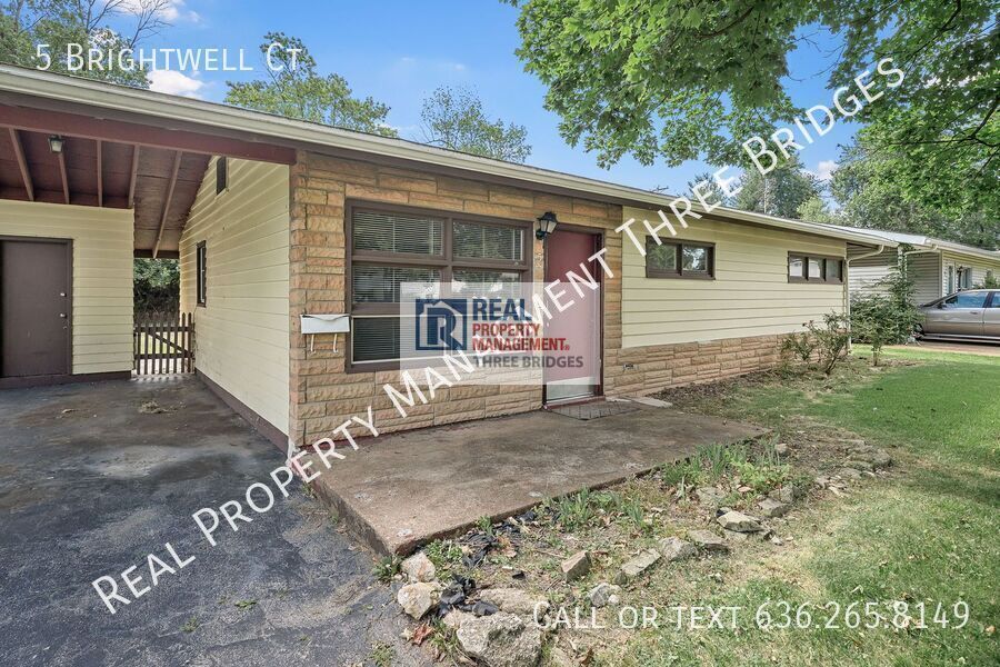 5 Brightwell Ct in Florissant, MO - Building Photo