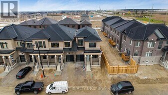 48 Watkins Rd in Brampton, ON - Building Photo