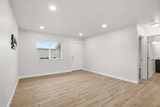 3440 N Huetter Rd in Coeur d'Alene, ID - Building Photo - Building Photo