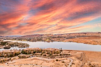 30 Via Mantova in Henderson, NV - Foto de edificio - Building Photo