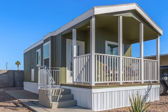 9985 N Pinal Ave in Casa Grande, AZ - Building Photo - Building Photo