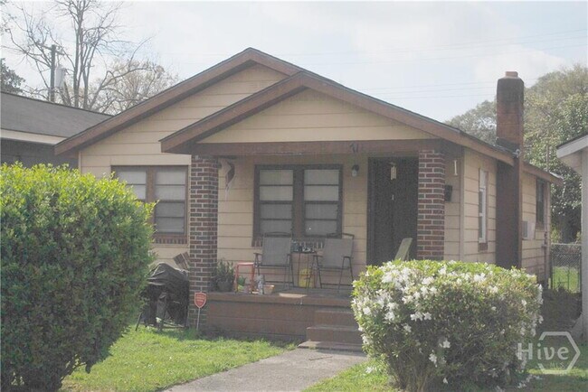 711 W 46th St in Savannah, GA - Building Photo - Building Photo