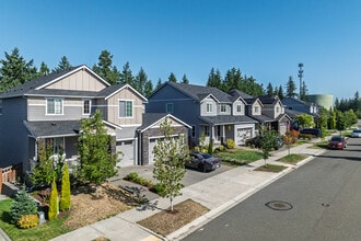 14001 Parkview Dr E in Bonney Lake, WA - Building Photo - Building Photo