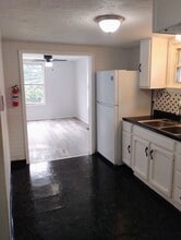954 Bedford St in Johnstown, PA - Foto de edificio - Building Photo