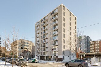 Stratton Oaks in Calgary, AB - Building Photo - Building Photo