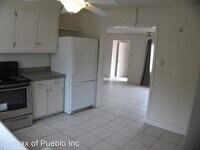1613 Horseshoe Dr photo'