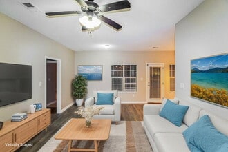 4254 Markston Dr, Unit 2 in Southaven, MS - Foto de edificio - Building Photo