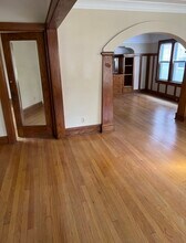 3338 N Oakland Ave in Milwaukee, WI - Building Photo - Building Photo