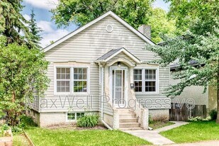 9830-9878 78 Ave NW in Edmonton, AB - Building Photo