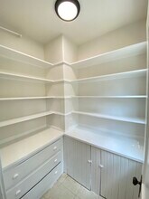 126 Winsor Ave, Unit 1 in Watertown, MA - Foto de edificio - Building Photo