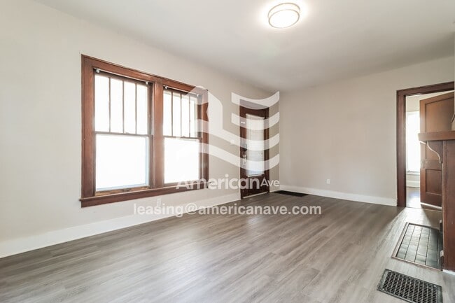 3962 Woodhaven Dr in Toledo, OH - Foto de edificio - Building Photo