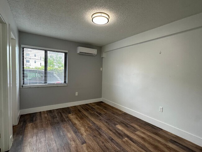 Pacific Ocean Partners LLC in Miami, FL - Building Photo - Building Photo