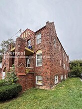 4203 Cortland St, Unit 1 in Detroit, MI - Foto de edificio - Building Photo
