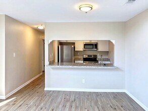 13405 Shady Knoll Dr in Silver Spring, MD - Building Photo - Building Photo