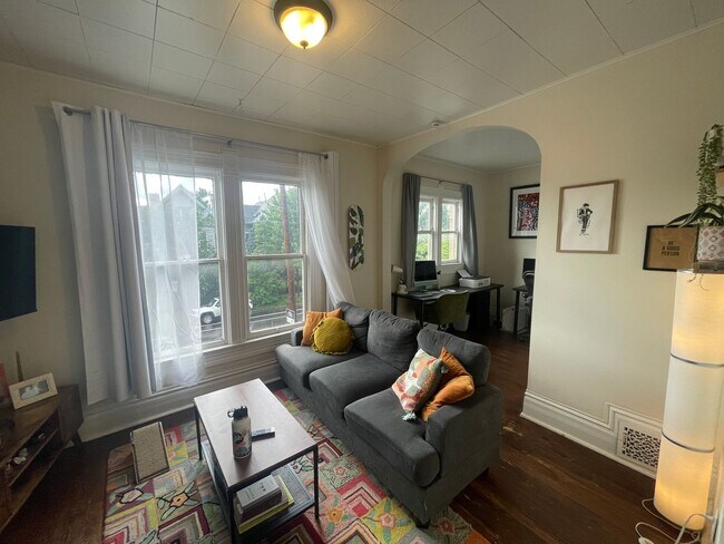 property at 302 Bannock St