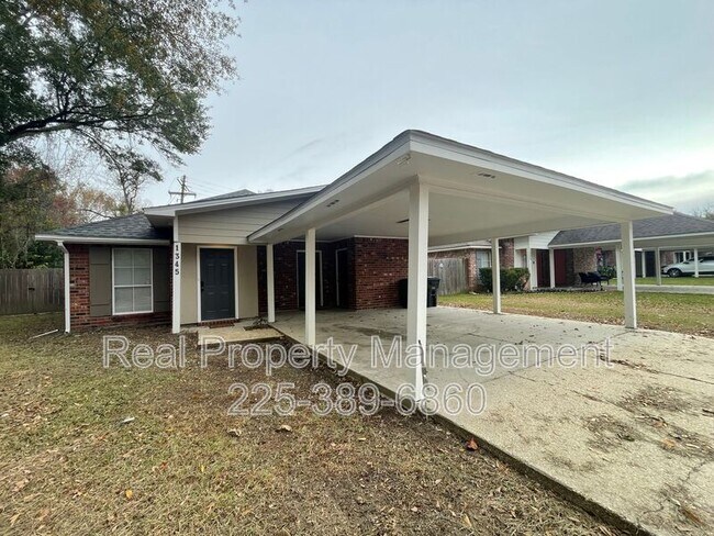 1345 Harwich Dr in Baton Rouge, LA - Building Photo - Building Photo