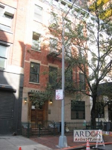 347 E 104th St in New York, NY - Building Photo - Building Photo