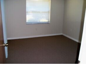 5087 SW 196th Ave in Dunnellon, FL - Building Photo - Building Photo