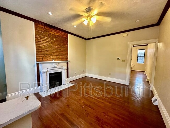 2118 Sidney St in Pittsburgh, PA - Building Photo - Building Photo