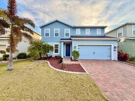 12258 Blue Pacific Dr in Riverview, FL - Building Photo