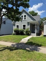 760 Maple St in Rochester, NY - Building Photo