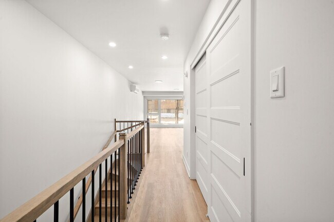 7950 Mountain Sights