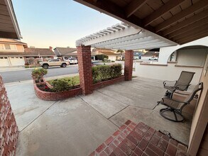 8261 Somerdale Ln in La Palma, CA - Building Photo - Building Photo