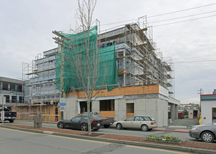 The Watertower in Sidney, BC - Building Photo - Building Photo