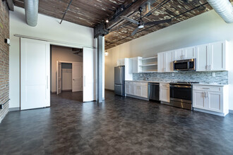 Merrell-Soule Lofts in Syracuse, NY - Building Photo - Interior Photo