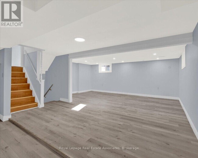 9 Gafney Ct in Hamilton, ON - Building Photo - Building Photo